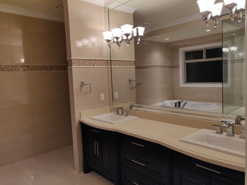 9760 Saunders Road, Richmond, BC 