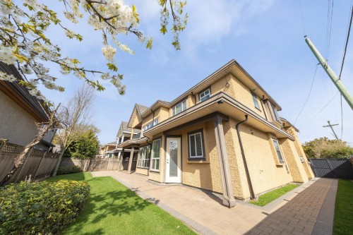 9760 Saunders Road, Richmond, BC 