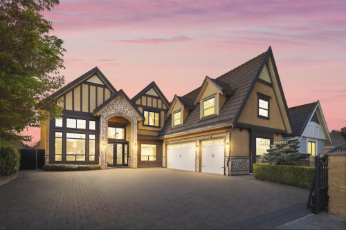 9760 Saunders Road, Richmond, BC 
