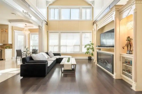 9760 Saunders Road, Richmond, BC 