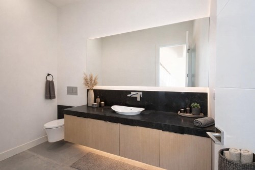 4437 Piccadilly North, West Vancouver, BC 