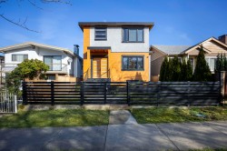 3123 7th Avenue E Vancouver, BC V5M 1V6