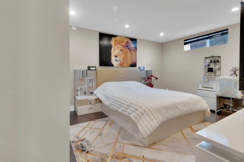 3054 Daybreak Avenue, Coquitlam, BC 