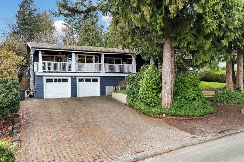 3054 Daybreak Avenue, Coquitlam, BC 