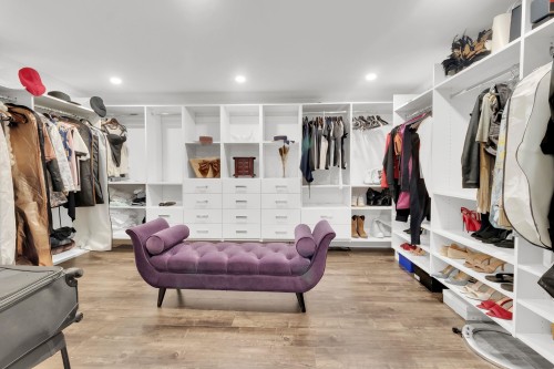 3054 Daybreak Avenue, Coquitlam, BC 