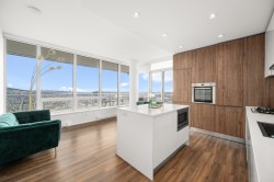 5102-4650 Brentwood Boulevard  Burnaby, BC V5C 0M3