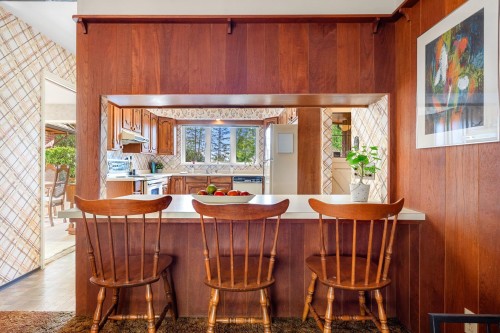 895 Elveden Row, West Vancouver, BC 