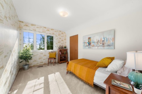 895 Elveden Row, West Vancouver, BC 