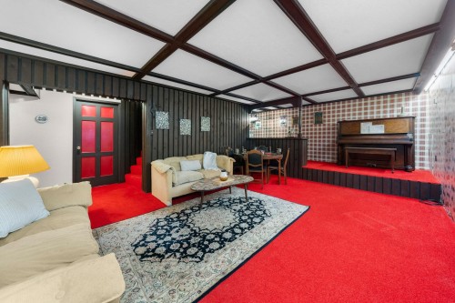 895 Elveden Row, West Vancouver, BC 