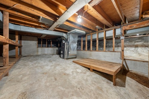 895 Elveden Row, West Vancouver, BC 