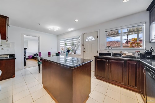 6575 Raleigh Street, Vancouver, BC 