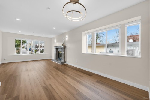 719 27Th Avenue E, Vancouver, BC 