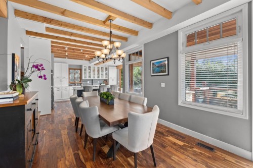 145 Kensington Road E, North Vancouver, BC 