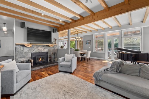 145 Kensington Road E, North Vancouver, BC 