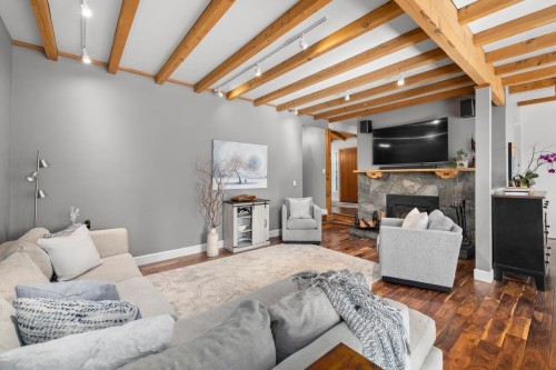 145 Kensington Road E, North Vancouver, BC 