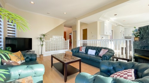 2056 Scarboro Avenue, Vancouver, BC 