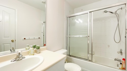 2056 Scarboro Avenue, Vancouver, BC 