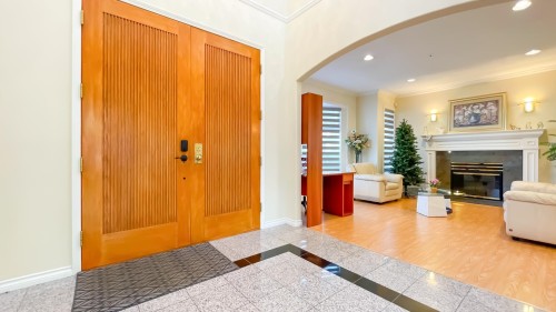 2056 Scarboro Avenue, Vancouver, BC 