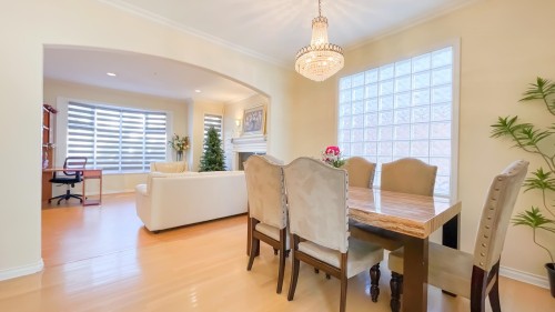 2056 Scarboro Avenue, Vancouver, BC 