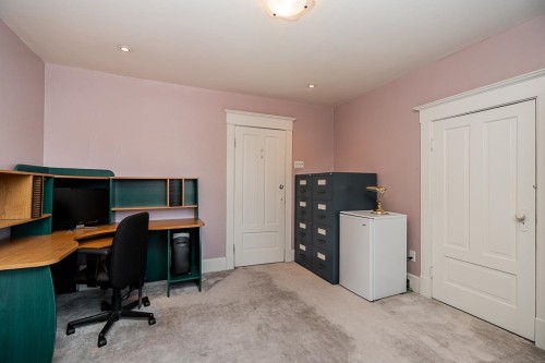 22 18Th Avenue E, Vancouver, BC 