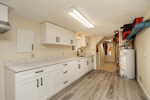 22 18Th Avenue E, Vancouver, BC 