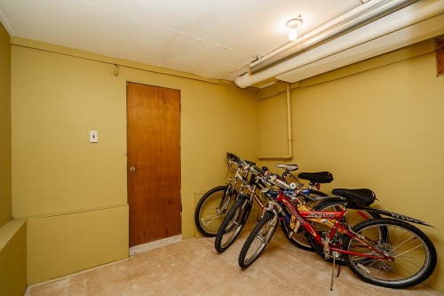 22 18Th Avenue E, Vancouver, BC 