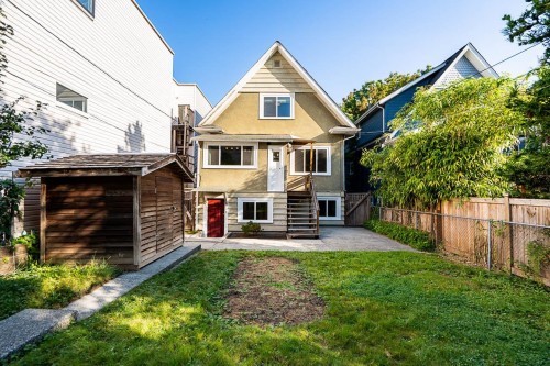 22 18Th Avenue E, Vancouver, BC 
