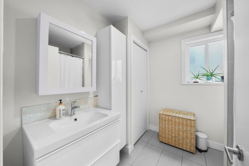 3759 Coast Meridian Road, Port Coquitlam, BC 