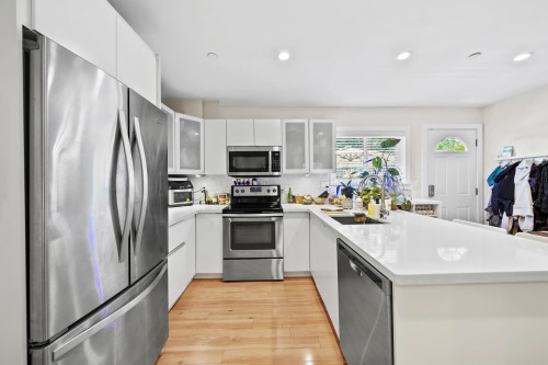 3759 Coast Meridian Road, Port Coquitlam, BC 