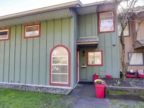 29-900 17th Street W North Vancouver, BC V7P 3K5