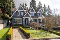 4228 Skyline Drive  North Vancouver, BC V7R 3G7