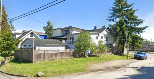 301 41St Avenue E, Vancouver, BC 