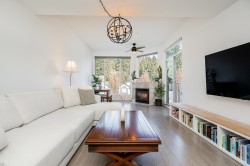 402-12155 191b Street  Pitt Meadows, BC V3Y 2S2