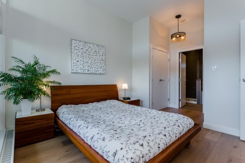 1635 Eastern Avenue, North Vancouver, BC 