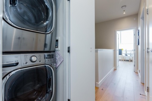 1635 Eastern Avenue, North Vancouver, BC 