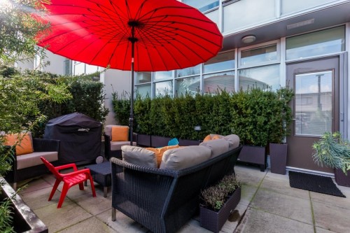 1635 Eastern Avenue, North Vancouver, BC 