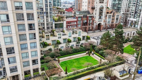 1237 Richards Street, Vancouver, BC 