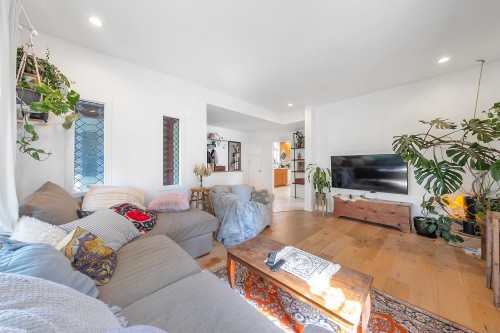 1847 Kitchener Street, Vancouver, BC 