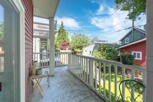 1847 Kitchener Street, Vancouver, BC 