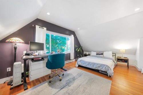 1847 Kitchener Street, Vancouver, BC 