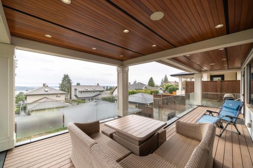 1410 Mathers Avenue, West Vancouver, BC 