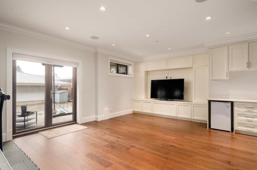 1410 Mathers Avenue, West Vancouver, BC 