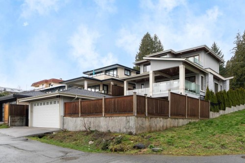 1410 Mathers Avenue, West Vancouver, BC 