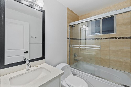 831 King Edward Avenue E, Vancouver, BC 