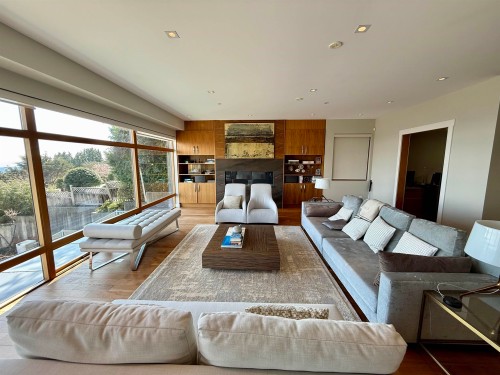 1548 Chartwell Drive, West Vancouver, BC 