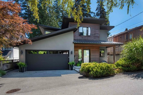 1930 Panorama Drive  North Vancouver, BC V7G 1V1