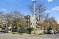 301-674 17th Avenue W Vancouver, BC V5Z 1T8