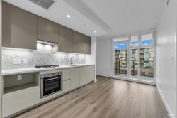 303-8121 Chester Street  Vancouver, BC V5X 0J9