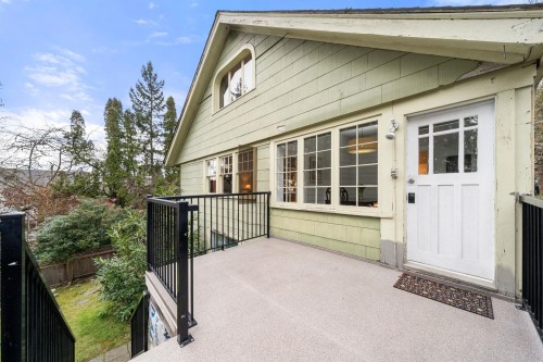 163 Kings Road E, North Vancouver, BC 