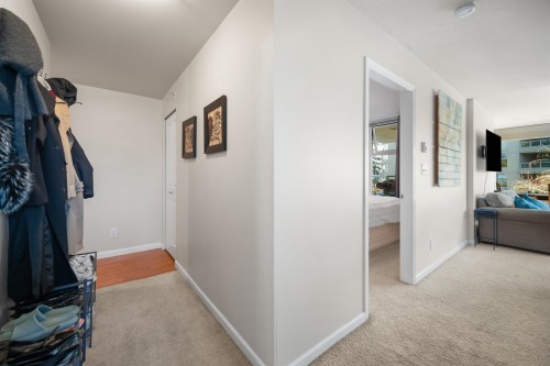 409-9232 University Crescent, Burnaby, BC 